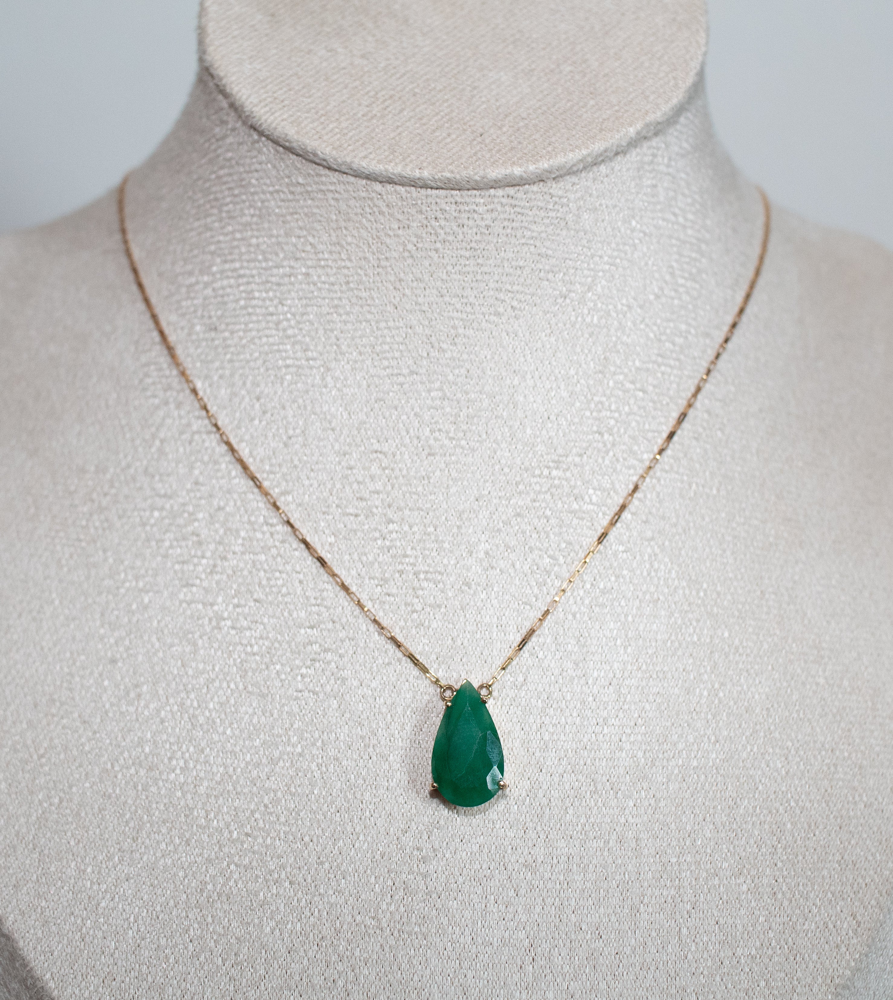 Colar ouro 18k com esmeralda gota