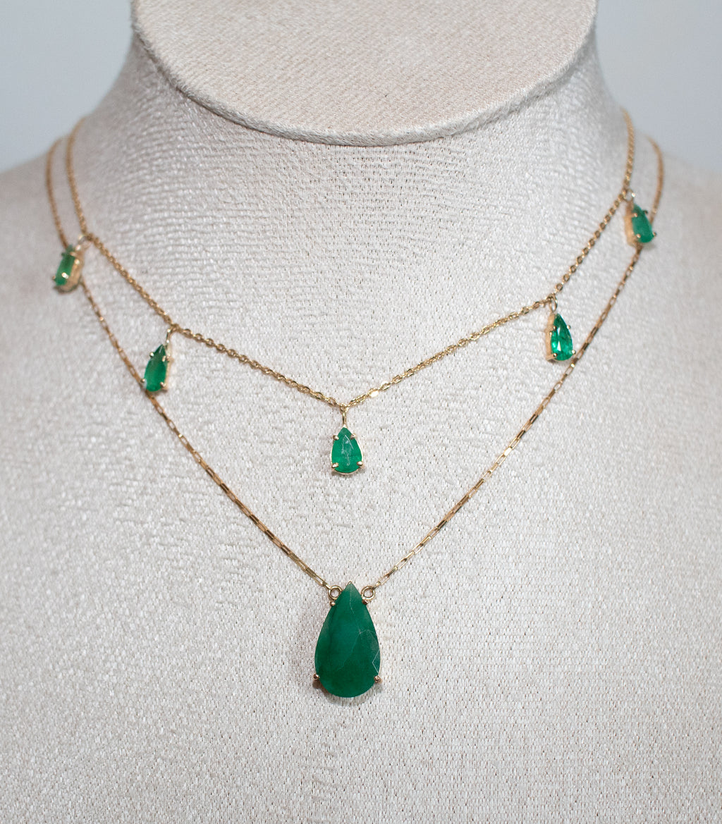 Colar ouro 18k com esmeralda gota