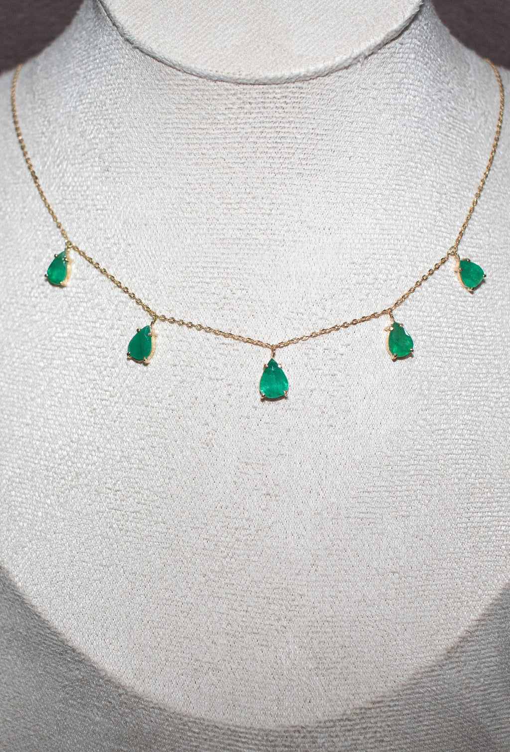 Colar ouro 18k com esmeraldas gotas