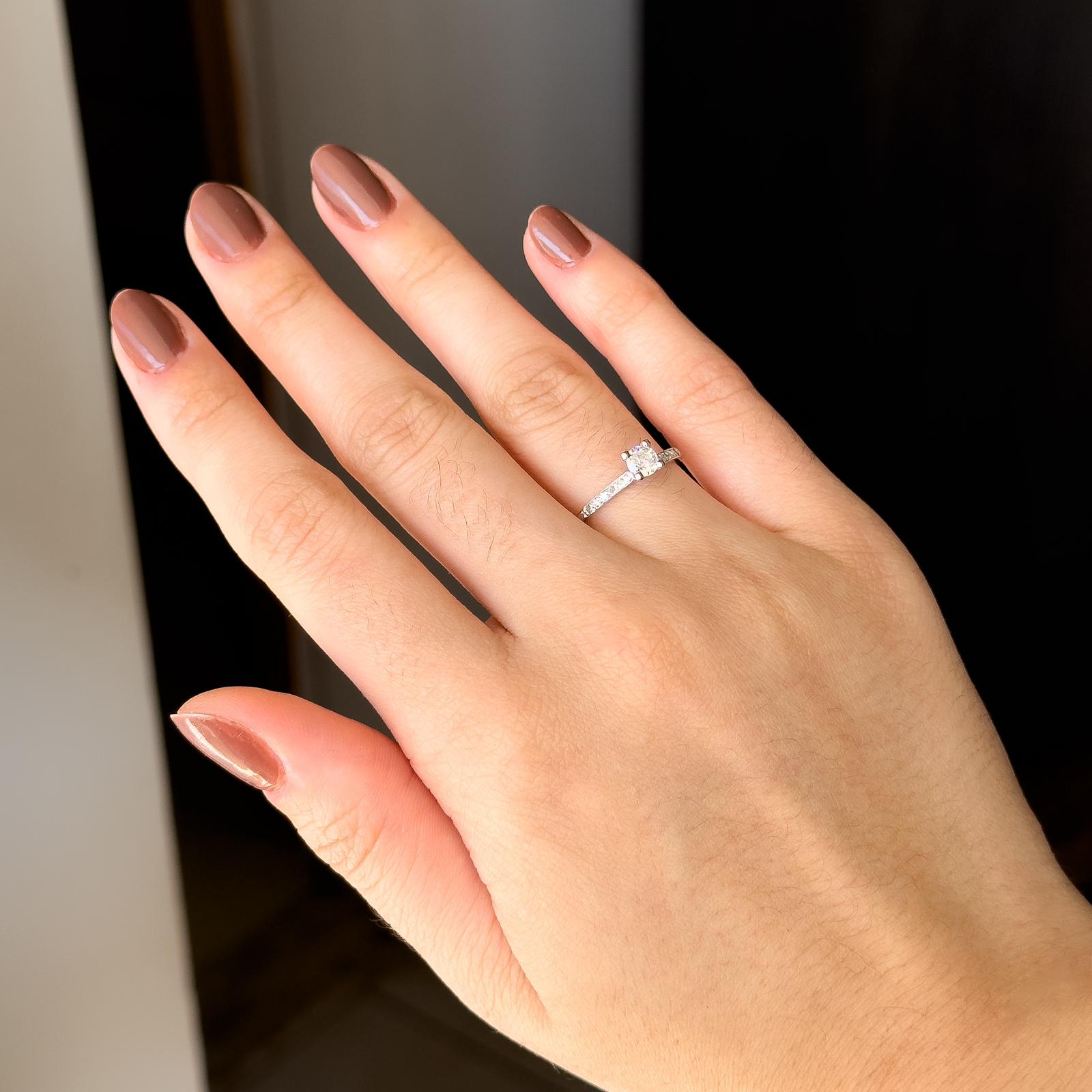 Anel Solitário 18k com Diamante 0,28 ct